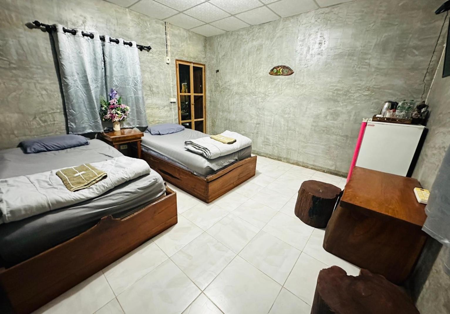 บ้านภทรพรรณ ขุนยวม แม่ฮ่องสอน Ban Pataraphan Khunyuam Maehongson Thailand Ban Khun Yuam Екстериор снимка