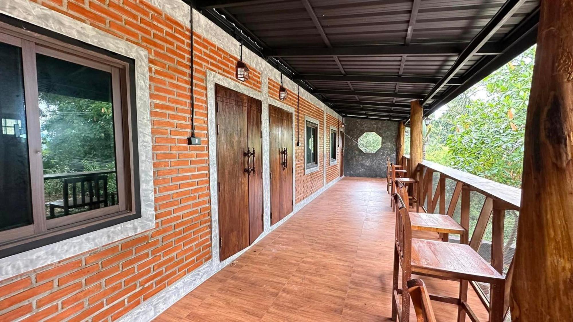 บ้านภทรพรรณ ขุนยวม แม่ฮ่องสอน Ban Pataraphan Khunyuam Maehongson Thailand Ban Khun Yuam Екстериор снимка